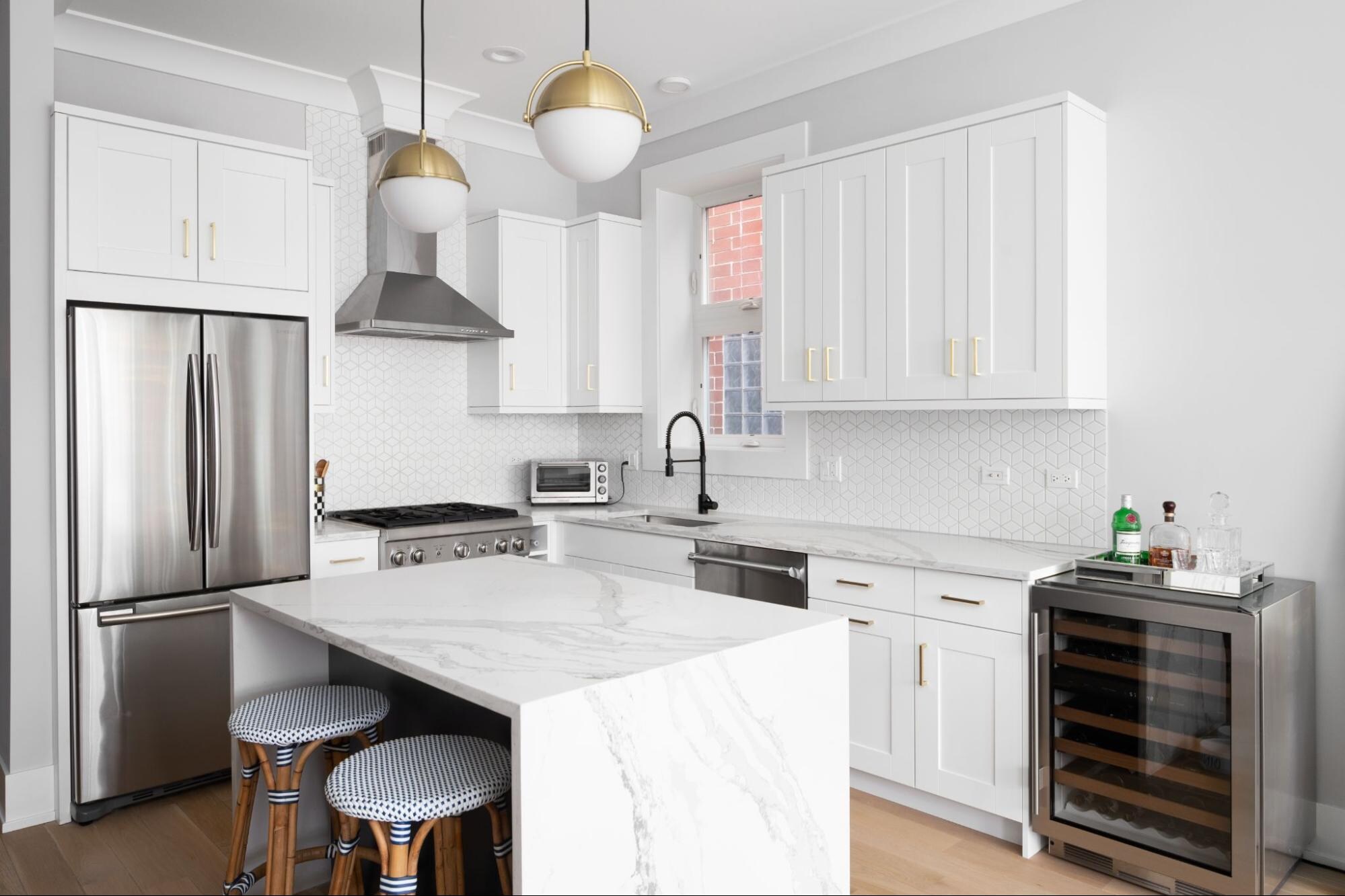 Small Kitchens without Dining Tables 10