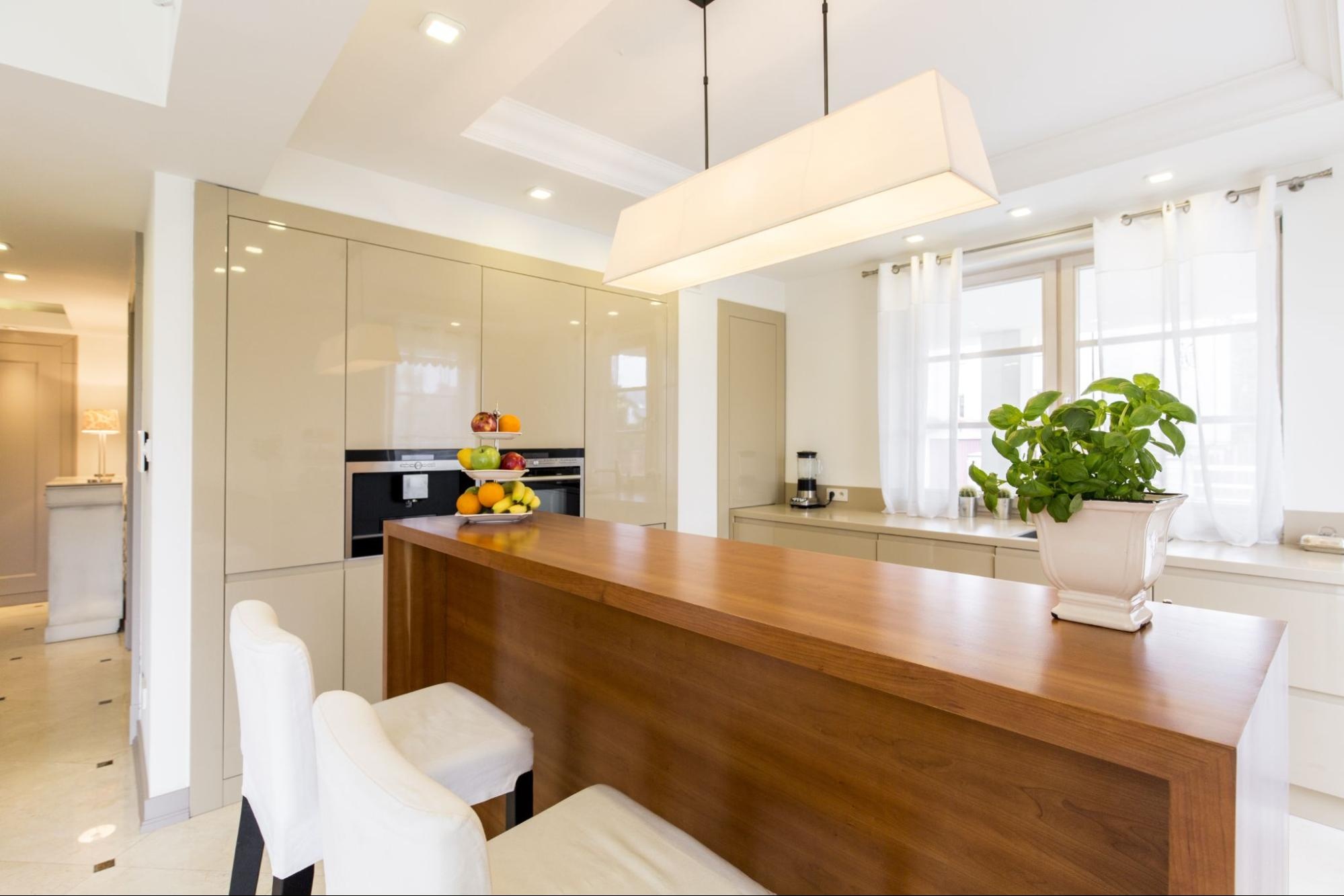 Small Kitchens without Dining Tables 12
