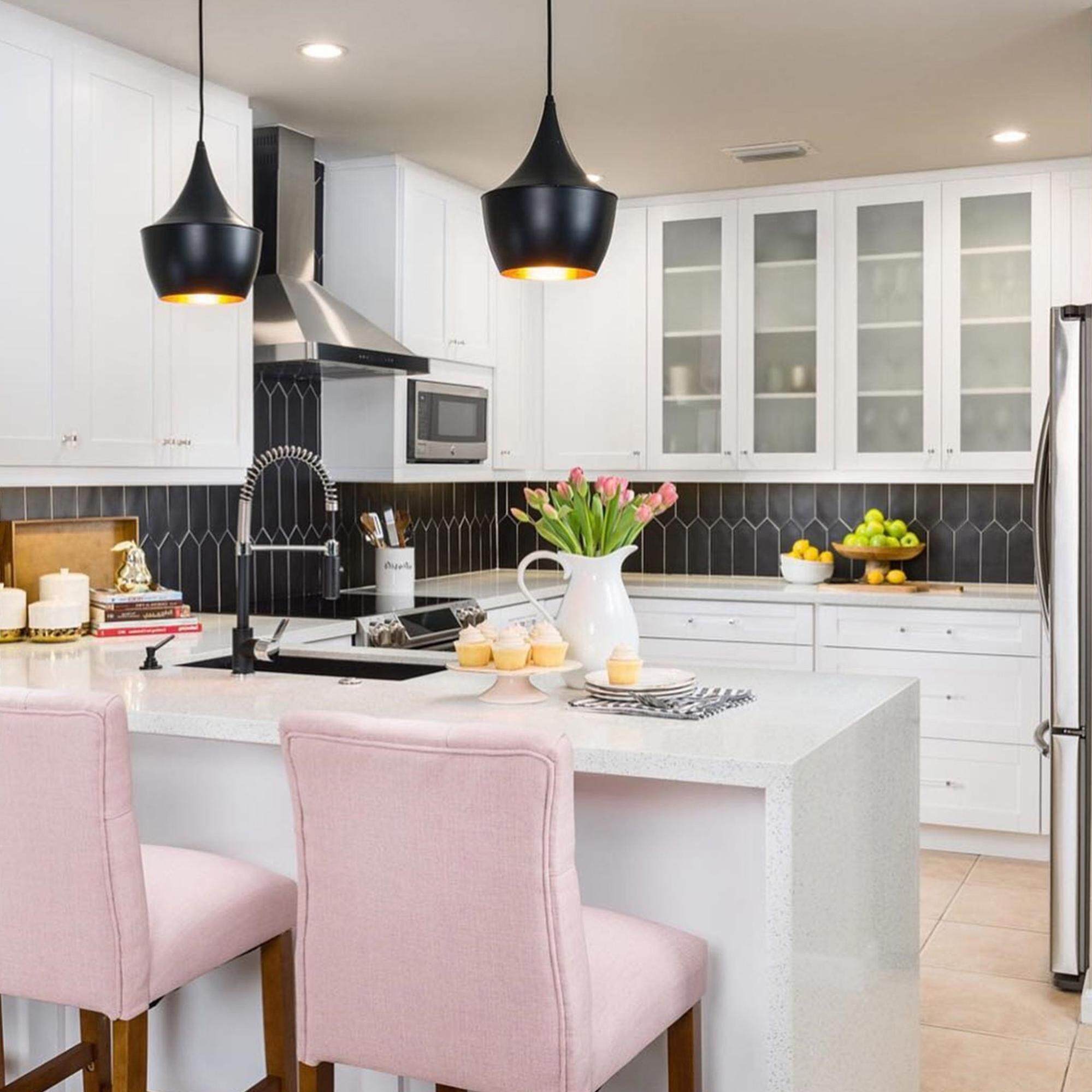 Small Kitchens without Dining Tables 4